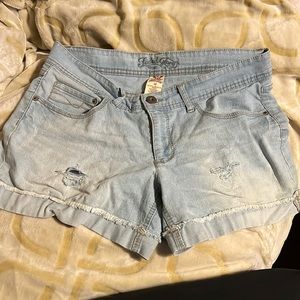 Faded Glory Distressed Denim Stretch Short